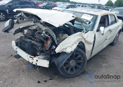 2005 Chrysler 300C from USA, damaged, VIN 2C3AA63H55H578415